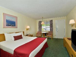 Travelodge By Wyndham Mackinaw Stadt Zimmer foto